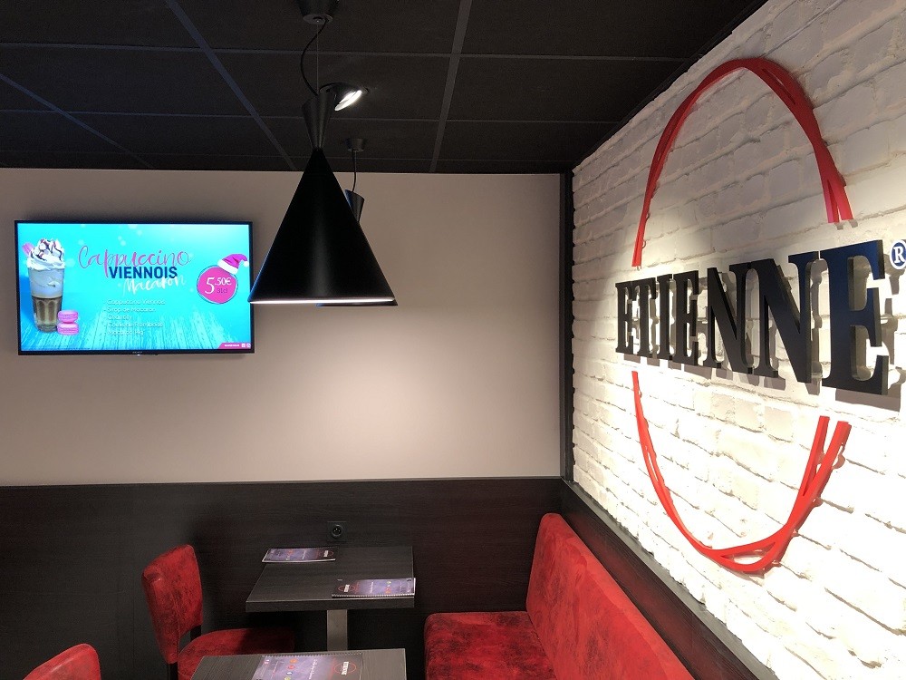 Franchise Etienne coffee & shop dans Franchise Coffee shop Salon de thé