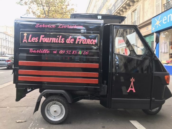 triporteur motorisé Les Fournils de France Paris Bastille
