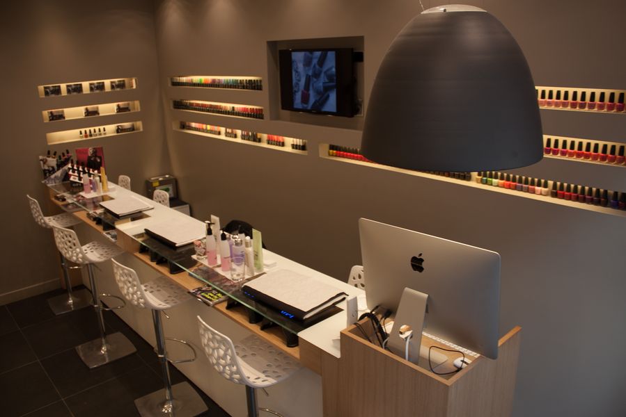 Franchise Colorforever dans Franchise Bar à ongles Manucure Nail art