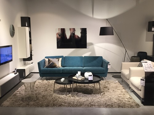 Canapé, salon design et contemporain dans un magasin BoConcept