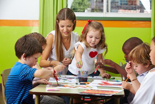 Ouvrir une crèche : les franchises pour se lancer !
