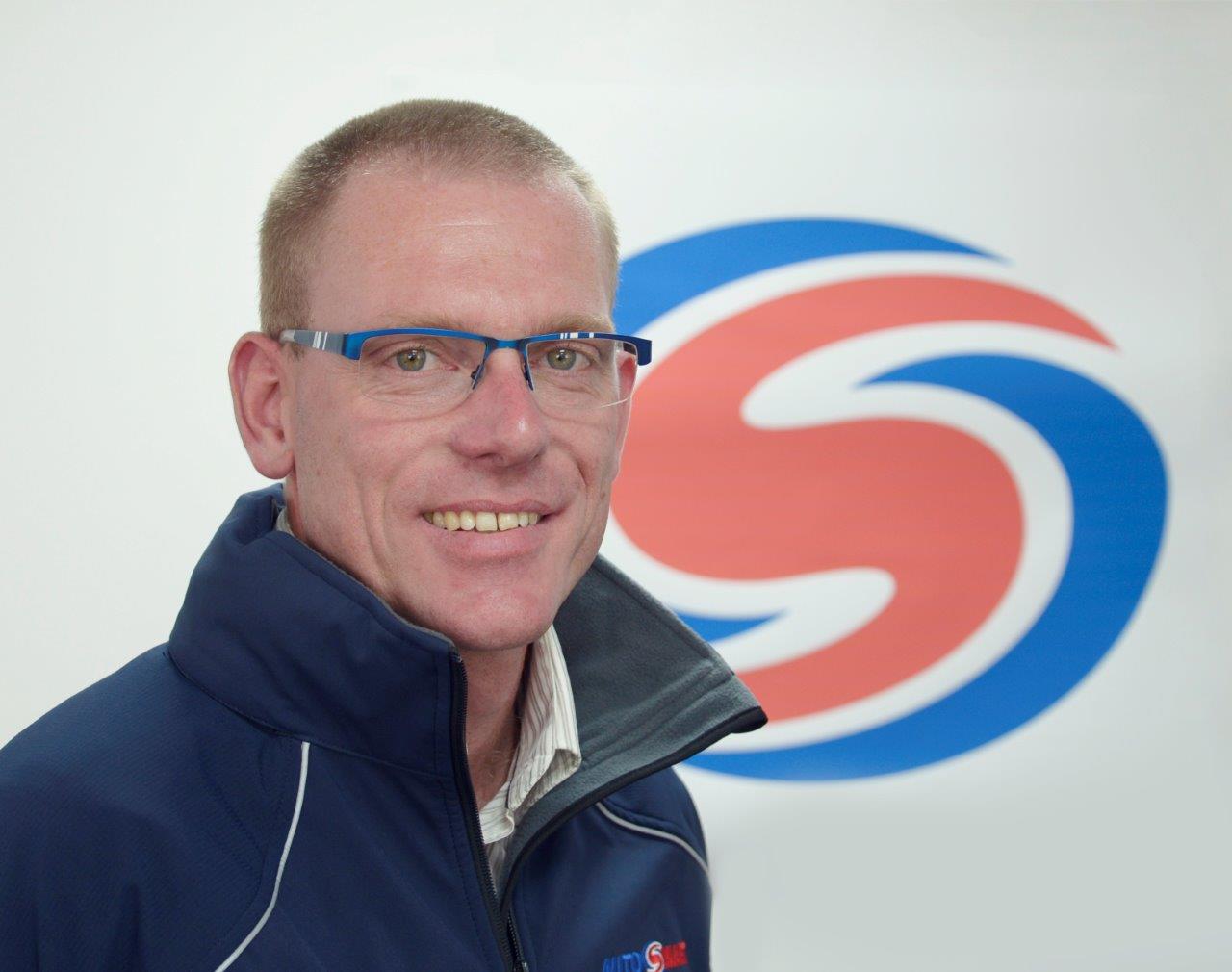 Nicolas Lhullier, franchisé autosmart à Saint-Lô