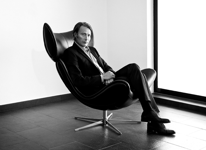 Mads Mikkelsen pour la nouvelle campagne BoConcept