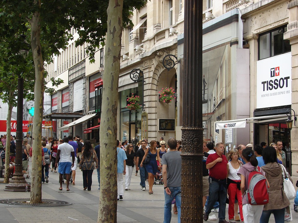 Les Champs-Elysées à Paris