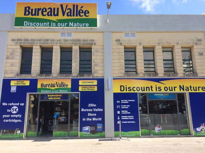 Bureau Vallée Malte franchise