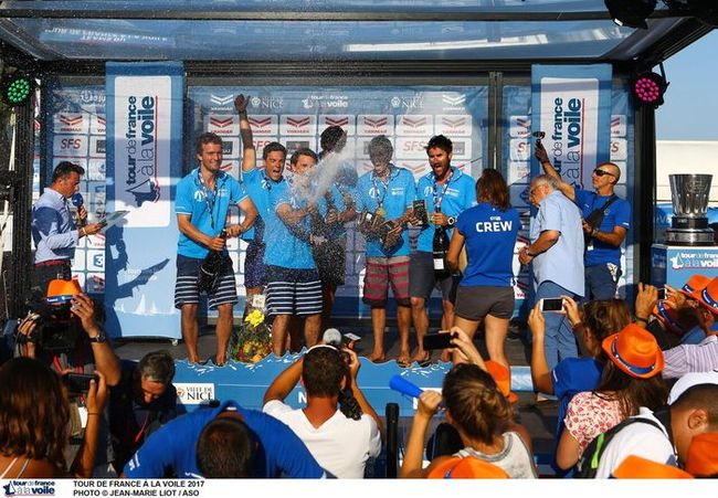 equipage homkia / les sables d'olonne mené par emeric dary, vainqueur du tour de france à la voile 2017