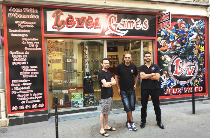 magasin level games d'ales, tenu par Yones bouchenna