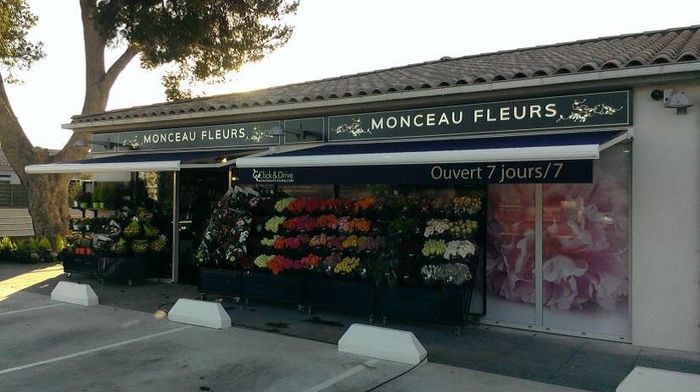 magasin monceau fleurs d'allauch, près de marseille, dirigé par Yohann Sebag