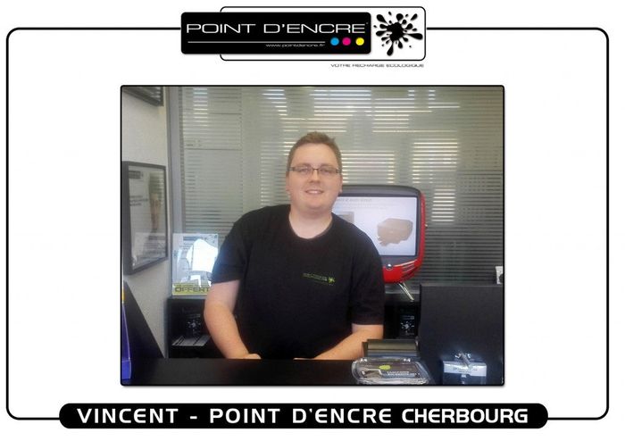 vincent, nouveau franchisé point d'encre à Cherbourg