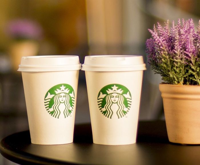 Franchise Starbucks gobelets /  image pixabay 