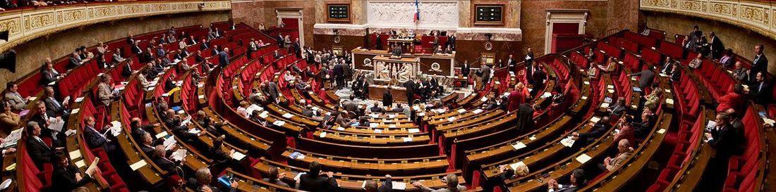 Moi travail et franchise Assemblée Nationale