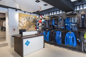 magasin de sport outdoor sous enseigne Columbia Sportswear