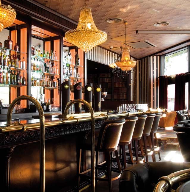 Les Suresnois Aussi Ont Leur Brasserie Au Bureau