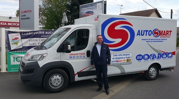 Franchise Autosmart Citysmart camion magasin permis B Arnaud Tisson