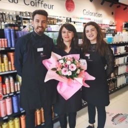 Produits De Coiffure Et D Esthetique Bleu Libellule A Brive La Gaillarde Et Strasbourg