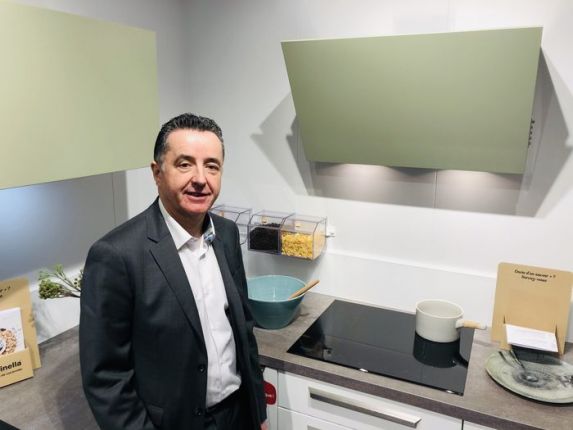 « Les meilleures réussites de nos concessionnaires sont réalisées par des personnes sans expérience préalable de la cuisine » (Philippe Muguet, Schmidt Groupe)