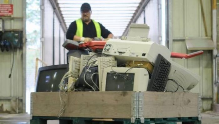 Docteur Ordinateur répond présent pour la journée mondiale du recyclage
