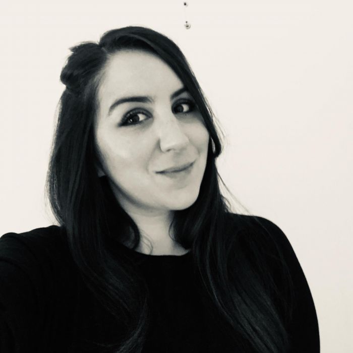 « Chaque franchisé qui réussit devient ma réussite et la réussite de Carré d’artistes également » Jenna Sebki (franchise manager chez Carré d’artistes)