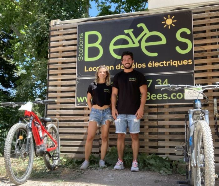 "Le réseau Stations Bee’s nous est apparu comme une évidence" Julie et Jérémy Turini, franchisés à Aix-en-Provence