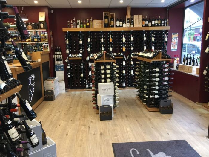 CAVAVIN poursuit sa dynamique de développement avec 6 ouvertures et 3 reprises de magasins