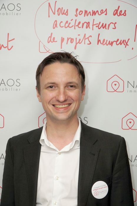 « Ce qui m’a attiré chez NAOS, c’est la grande considération qu’ils montrent pour le projet de leurs clients vendeurs et acquéreurs », Christophe Couture (Conseiller immobilier NAOS)