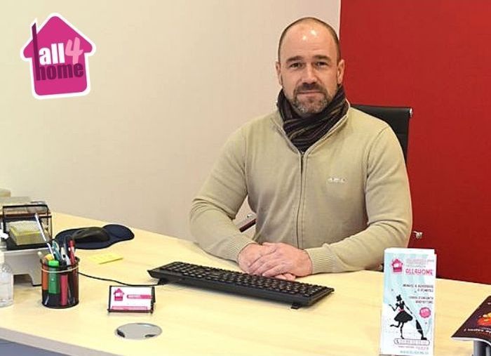 « C’est excitant, inquiétant aussi, mais créer son entreprise permet de s’épanouir pleinement », Fabien Schertz (franchisé All4home)