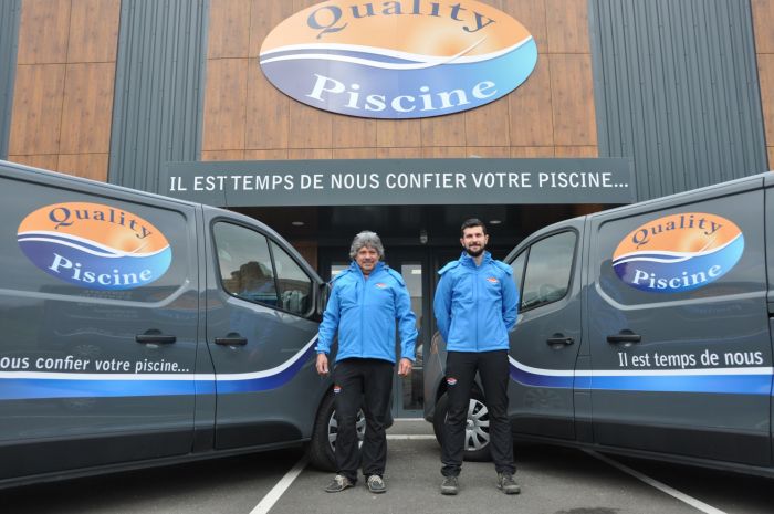 Les deux premiers franchisés Quality Piscine achèvent leur formation