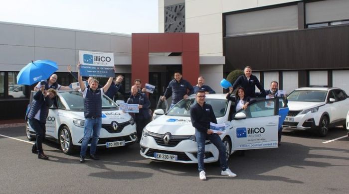 Huit nouveaux franchisés illiCO travaux en formation à Niort