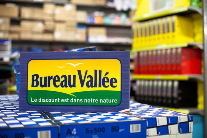 Bureau Vallée poursuit son développement en France