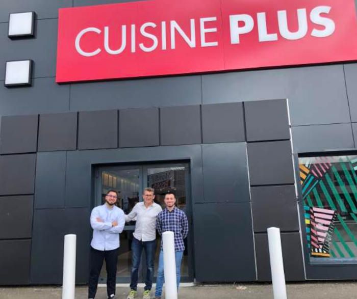 Un plurifranchisé FBD Group ouvre un nouveau magasin Cuisine Plus au Mans
