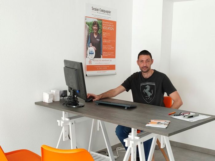 "Je sais aujourd’hui que je ne me suis pas trompé en choisissant Senior Compagnie" Damien Poczety, franchisé à Romans-sur-Isère