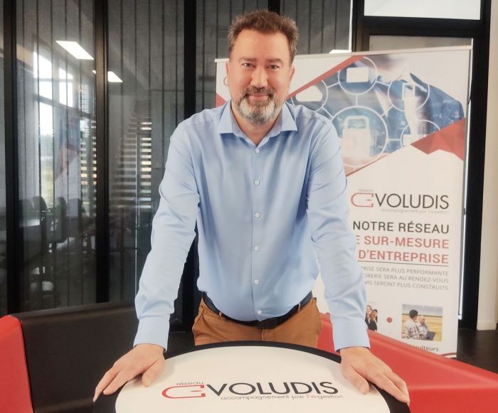 « Enormément de PME, TPE, artisans et commerçants ont besoin d’aide, de soutien, de coaching et d’accompagnement », Olivier Boureille (conseiller Evoludis)