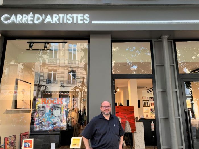 "Le concept est moderne et percutant" Stéphane Huguier, Carré d'artistes Troyes