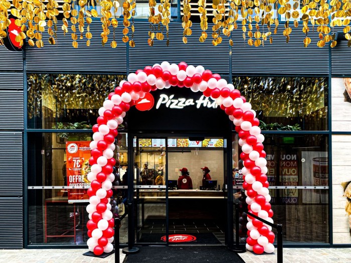 Pizza Hut prend ses quartiers dans le centre commercial Avaricum de Bourges