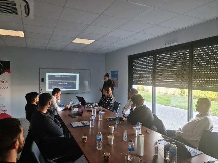 Mon Agence Automobile a organisé une session de formation continue pour ses licenciés