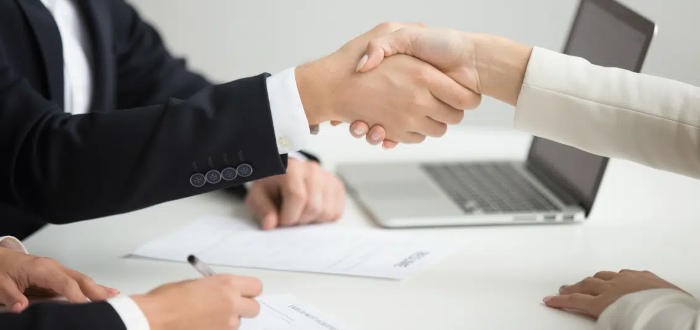 Bonjour Services : la franchise pour créer son entreprise avec un modèle gagnant