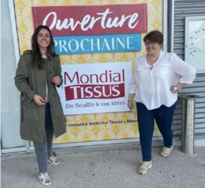 Une mère et sa fille ouvrent un magasin Mondial Tissus à Chambly