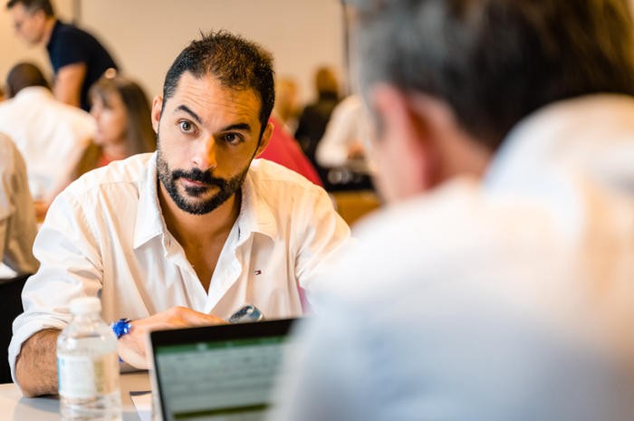 « Idésia m’aide à optimiser ma situation fiscale au fil de mes investissements immobiliers », M. Caetano, client de Romain Delagnes, franchisé Idésia Crédits dans le Tarn-et-Garonne