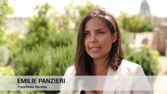 « Avec Skinneo nous avons des techniques innovantes à la pointe de la technologie », Emilie Panzieri, nouvelle franchisée Skinneo de Lamorlaye