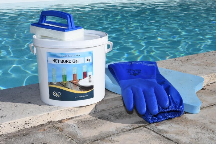 Quality Piscine utilise des produits d’entretien made in France