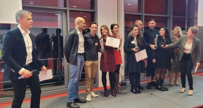 Une franchisée VIVASERVICES reçoit le Trophée Forum Franchise Jeune Pousse 2022