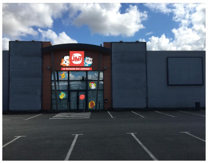 Un multifranchisé JMT Le Royaume des Animaux ouvre le 103e magasin de l’enseigne à Fontenay-le-Comte