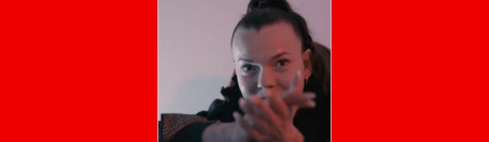 « C’est vrai que c’est un métier plutôt connoté masculin. Pour autant, cela ne signifie pas qu’une femme ne peut pas être dans l’automobile ! », Ariane, assistante commerciale dans une agence Clickandbuyauto.fr