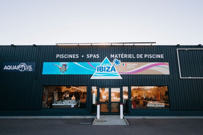 Trois nouveaux magasins passent sous enseigne Piscines Ibiza