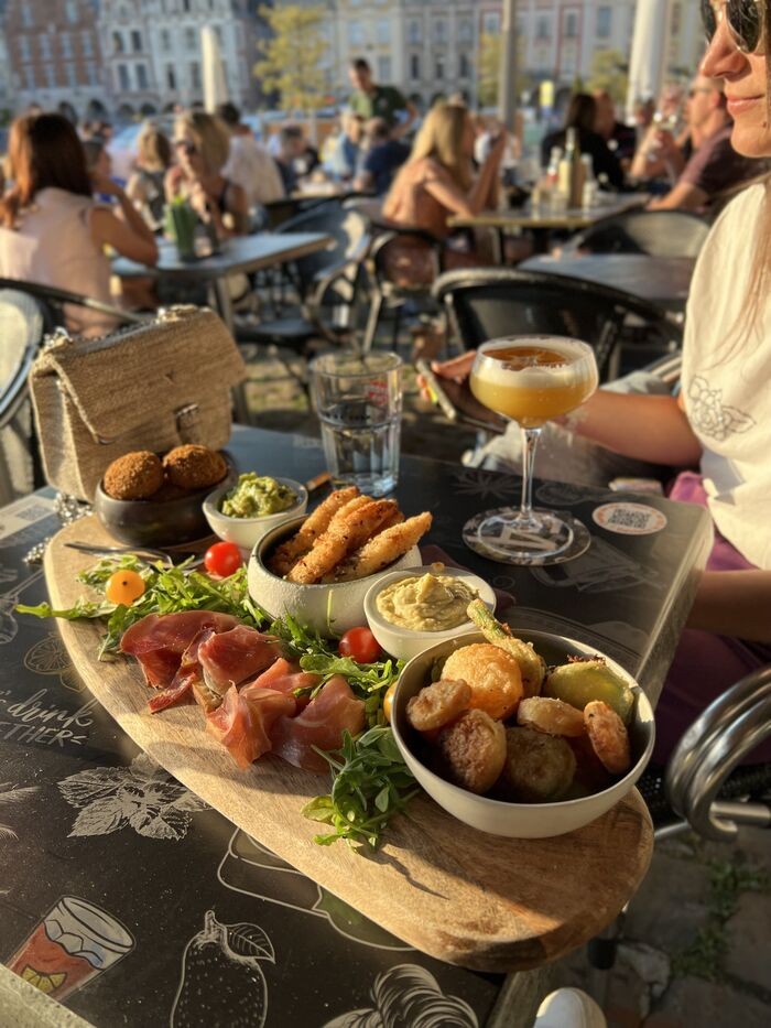 54 Cocktails Bar dévoile ses recettes de cocktails uniques pour l’été