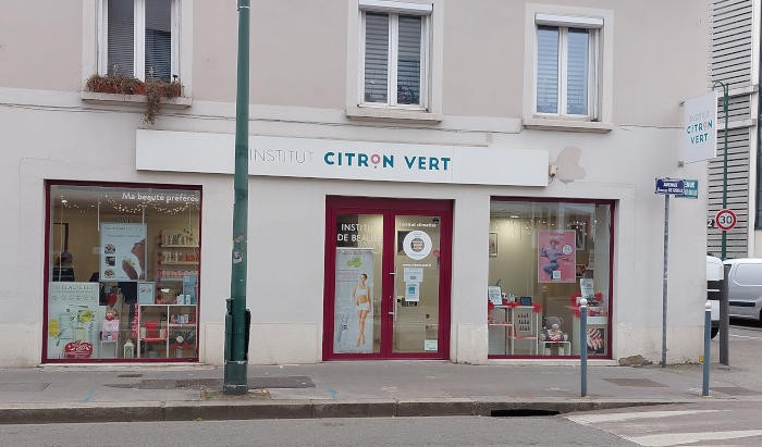 « C’est une franchise humaine, à l’écoute de ses franchisés », Valérie Billequin, franchisée Citron Vert à Tassin-la-Demi-Lune
