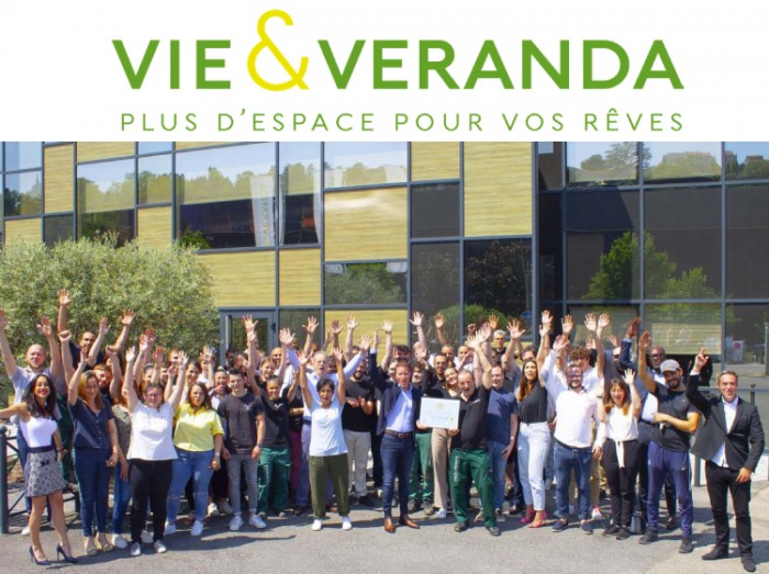Vie & Véranda remporte le Trophée «Meilleures Vérandas de l'année 2023-2024»