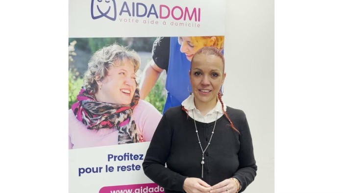 « Au siège, il y a plusieurs services supports sur lesquels nous pouvons nous appuyer, Ingrid Nadji, franchisée Aidadomi à Pertuis