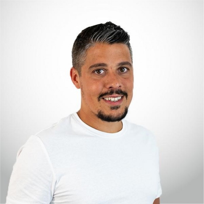 Avenir Rénovations « C’est toujours bien d’être soutenu et aidé par un réseau pour lancer son entreprise. » Mickael Soussa (Directeur d’agence)