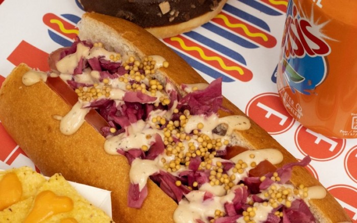 Le réseau Franks Hot Dog amorce son développement en franchise
